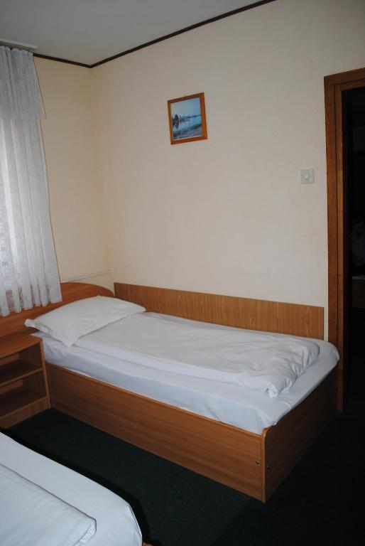 Hotel West Scheia Pokoj fotografie