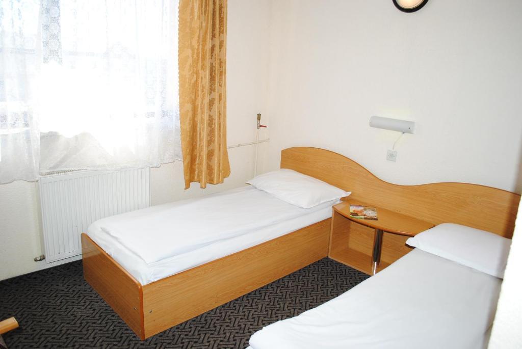Hotel West Scheia Pokoj fotografie